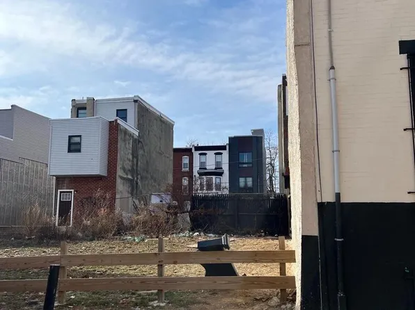 2168 N Darien St, Philadelphia, PA 19122