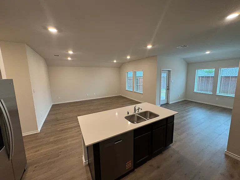 13120 Quentin Dr — Photo 6