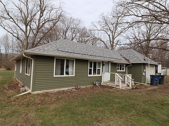 2nd image of 8052 N Meer Rd