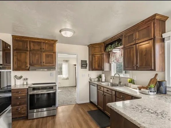 434 S Park Ave, Shelley, ID 83274
