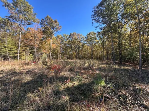 796 Dubose Dr, Jamestown, TN 38556