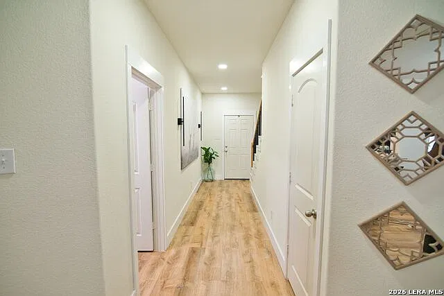 4 bed, 2.5 bath, 2347 sqft, $1,895 — Photo 2
