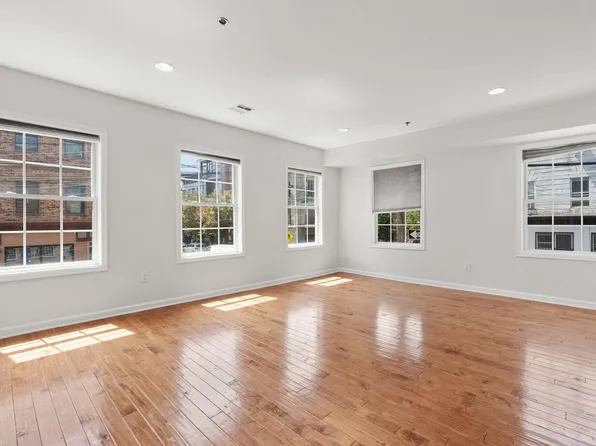 354 3rd Street image 1 of 24