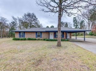 647 Roper Rd, Lufkin, TX 75904