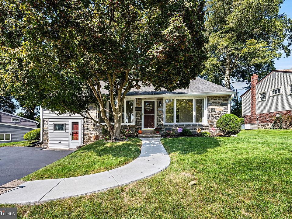 1st image of 2243 Cambridge Rd