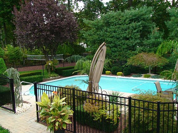 Pool left side 41x24