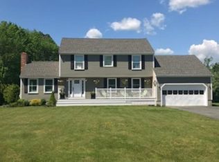 25 Captain Torrey Ln, Pembroke, MA 02359
