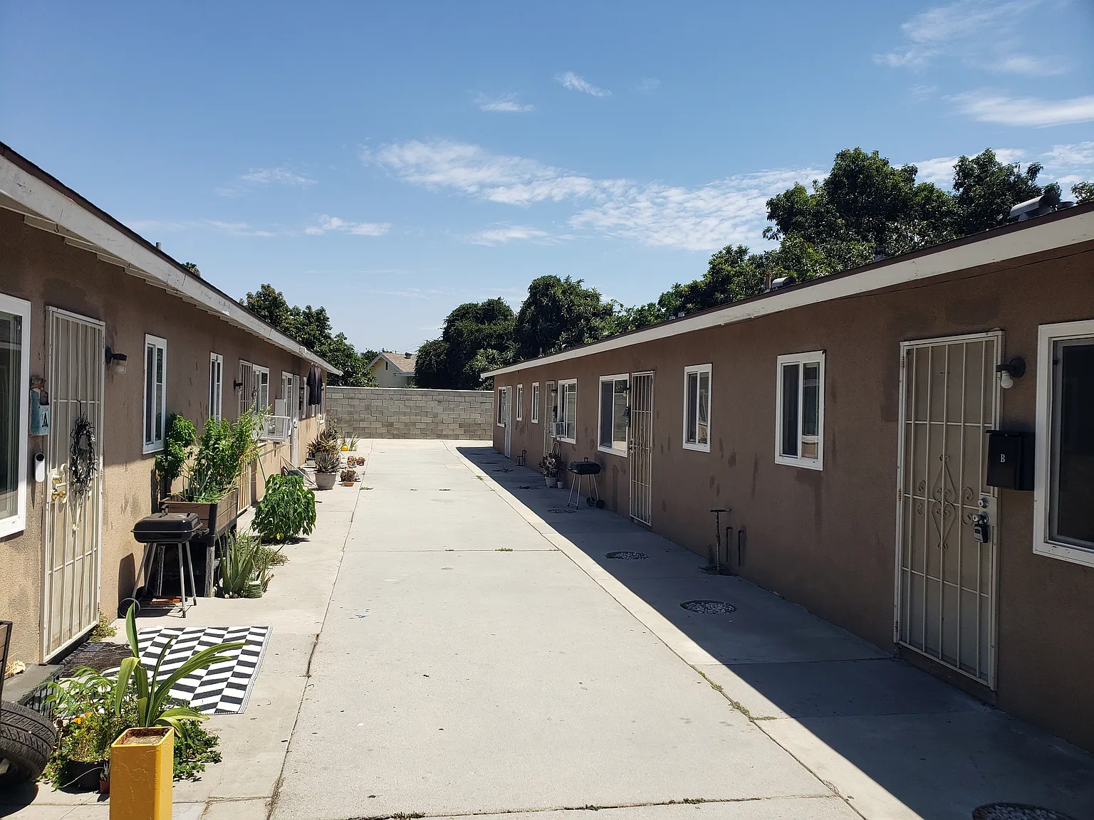 1 bed, 550 sqft, $1,800 — Photo 1