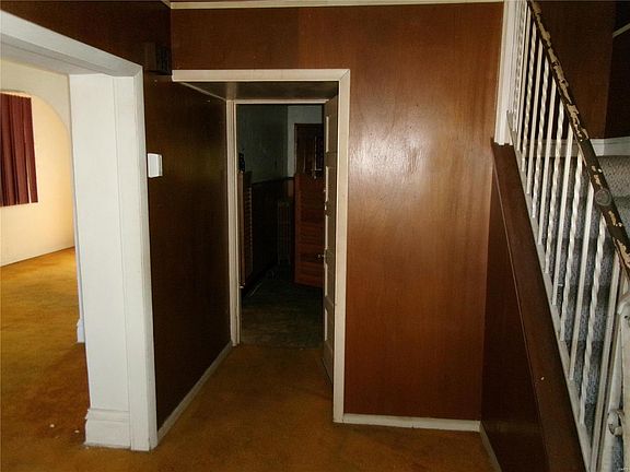 5th image of 5644 Terry Ave