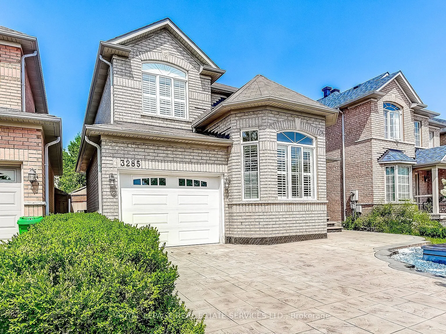 4 bed, $3,950 — Photo 2