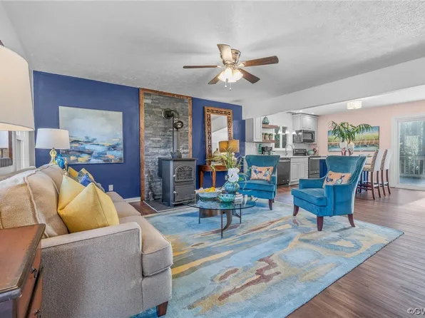 15346 Mount Holly Creek Ln, Smithfield, VA 23430