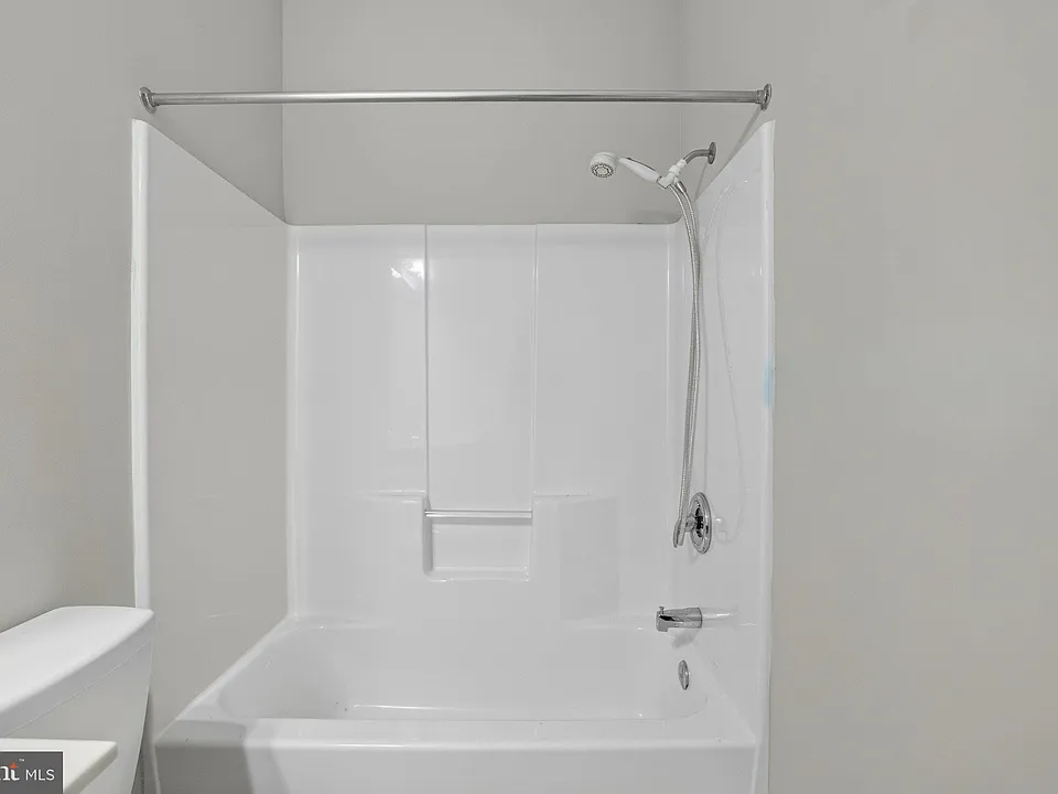 3000 Fountainview Cir #3109