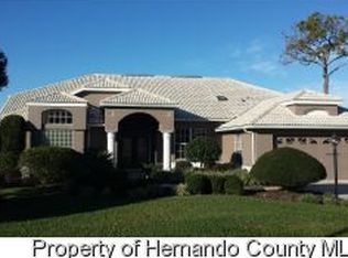 10037 Scarlett Ct, Weeki Wachee, FL 34613