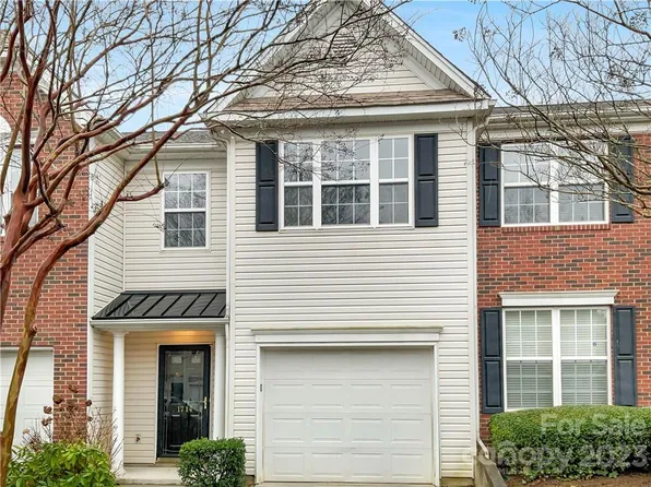 1714 Glenlea Vista Ct, Charlotte, NC 28216
