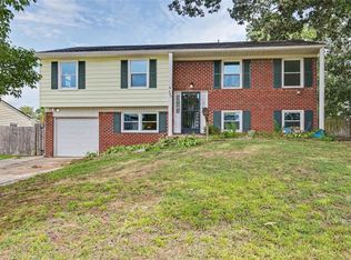 524 Pine Hill Rd, Virginia Beach, VA 23452
