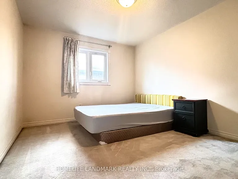 79 Boxwood Cres — Photo 11