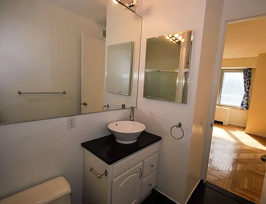 Rented by BSD Realty Worldwide Inc | media 38