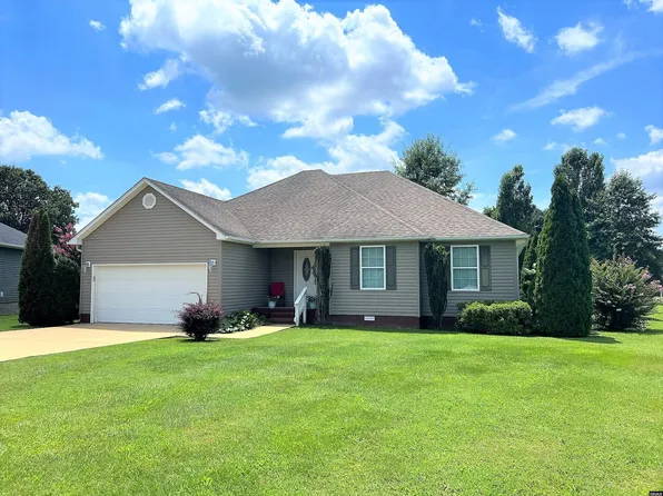 107 Tyler Austin Rd, Martin, TN 38237
