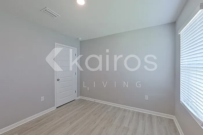 4624 Malay Cir — Photo 11