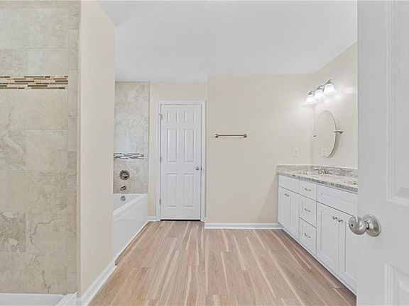 5th image of 15 Alden Avenue