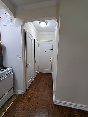 4th image of 11814 83rd Ave APT 4A
