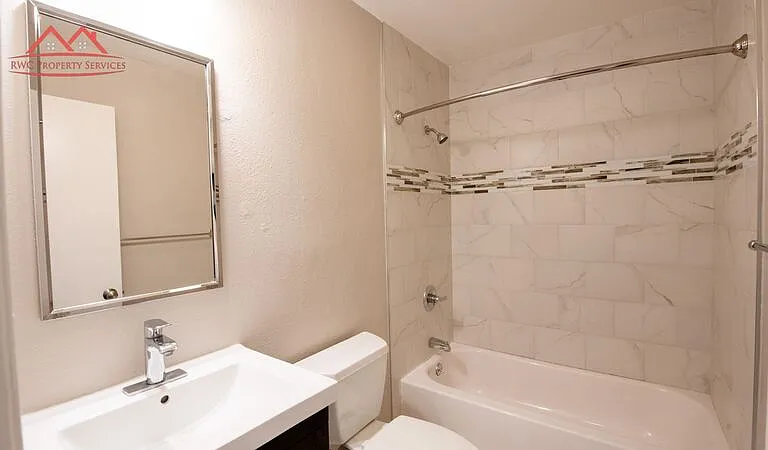 5160 Westdale Dr #2 — Photo 9