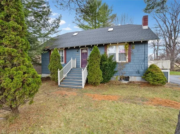 50 Meadow St, Clinton, NY 13323