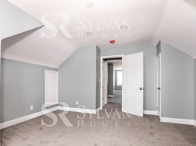 2902 Chelsea Ter — Photo 11