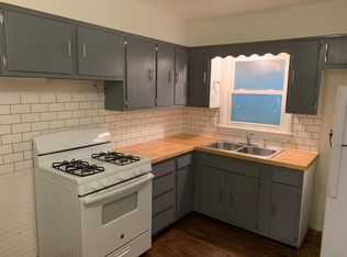 1833 Farnsley Rd #2, Louisville, KY 40216