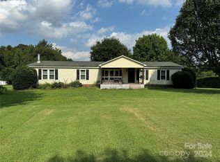 3864 Lee Moore Rd, Maiden, NC 28650