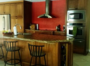 4827 Willow Dr, Boca Raton, FL 33487