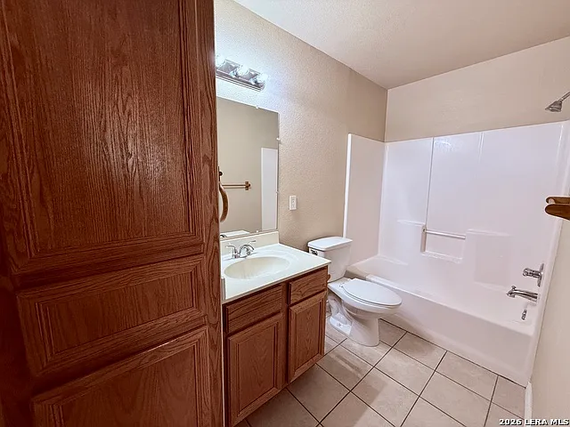 1035 Helen Dr #B — Photo 13