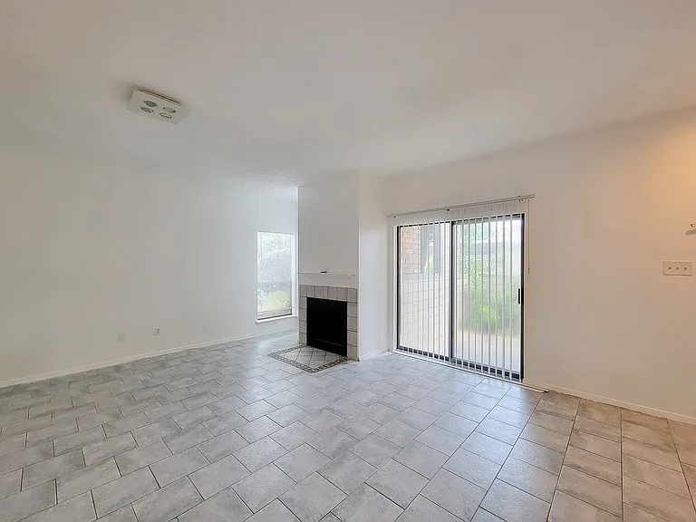 7119 N Holiday Dr #7119 — Photo 9
