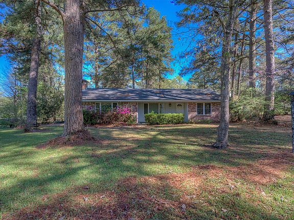 3rd image of 126 Platt Dr