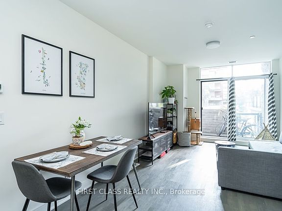 4th image of 1575 Lakeshore Rd W #159