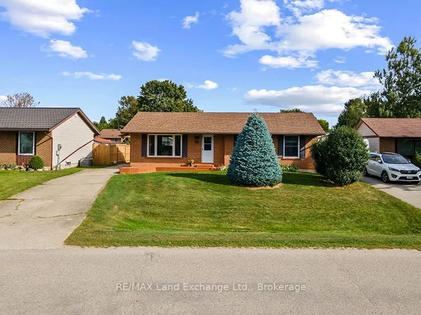477 Ridge St, Saugeen Shores, ON N0H 2C1