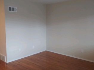 7704 Woodstock Rd APT H, Saint Louis, MO