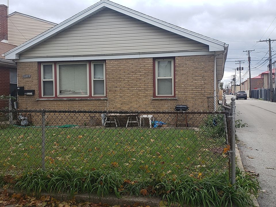 1st image of 1828 N 36th Ave