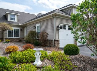 123 Star Gaze Cir, Fayetteville, NY 13066