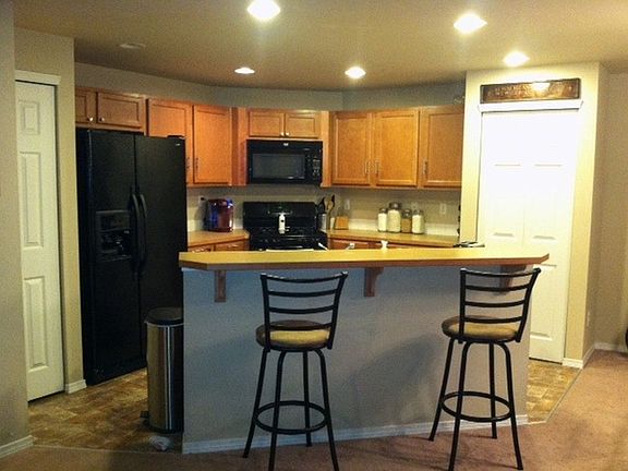 3rd image of 2137 Pleasanton Ct SE