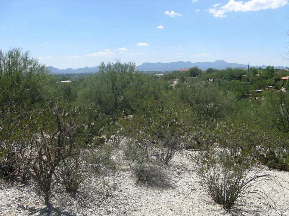 1st image of 4121 N Camino Del Celador