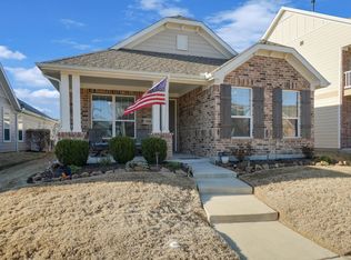 1508 Emerald Tree Pl, Savannah, TX 76227