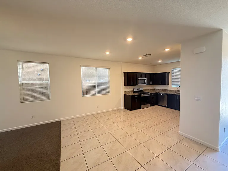 4293 Korbel Ave — Photo 29