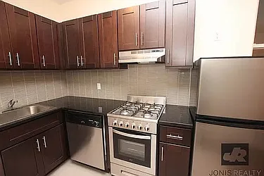 Rented by Jonis Realty