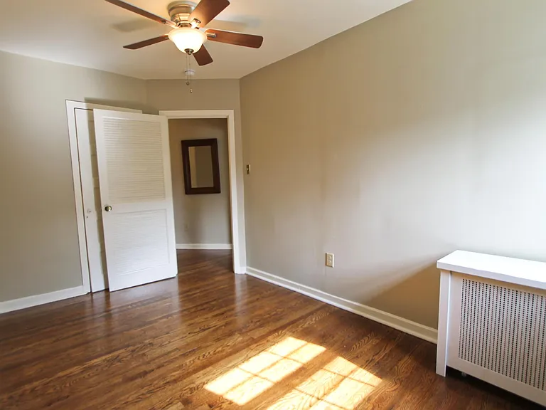 346 E Meehan Ave — Photo 22