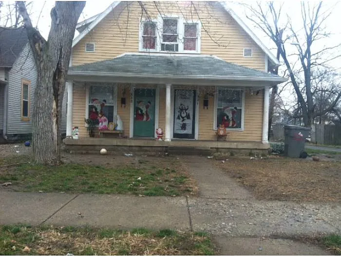 523 N Centennial St photo 1