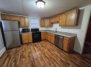 716 N 15th St, Bismarck, ND 58501