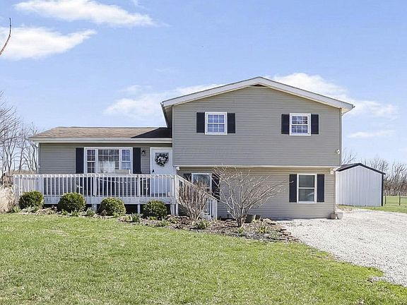 2nd image of 25864 Shoemaker Rd