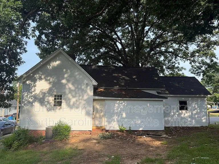 330 Depot St — Photo 19