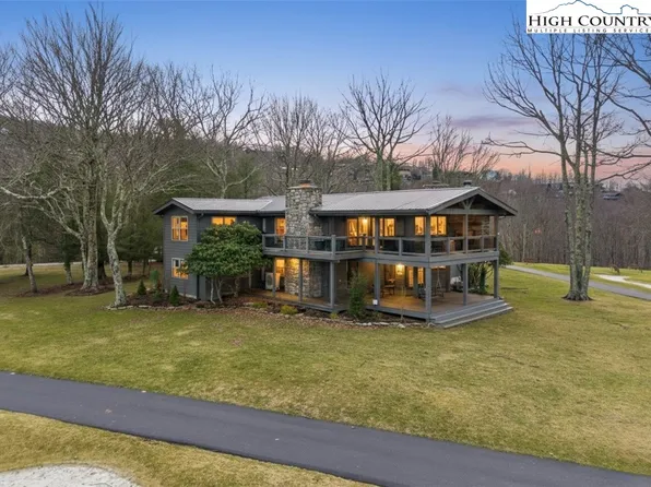 110 Hilltop Road, Beech Mountain, NC 28604